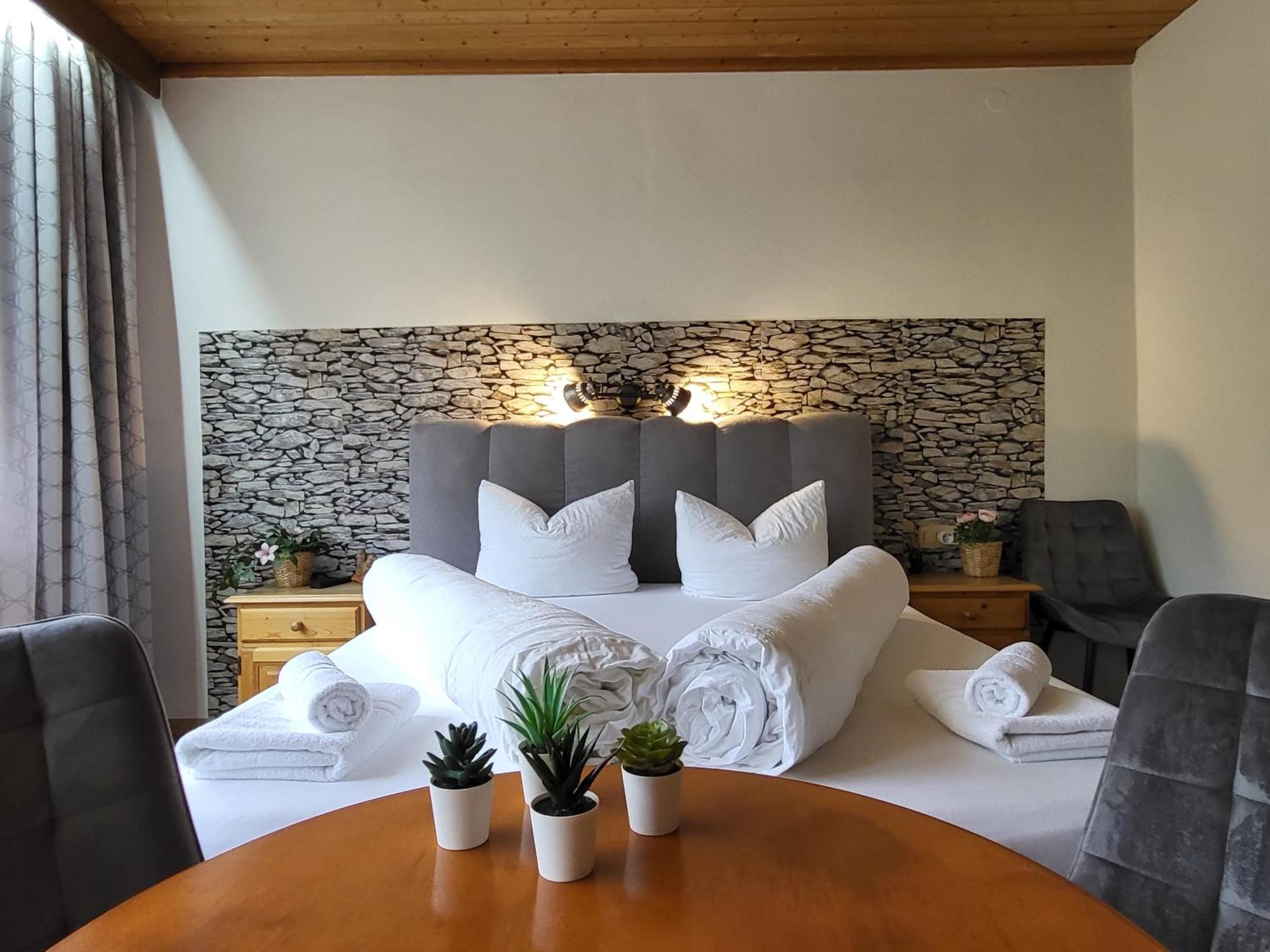 Pension Terra Нойштіфт-ім-Штубайталь Екстер'єр фото
