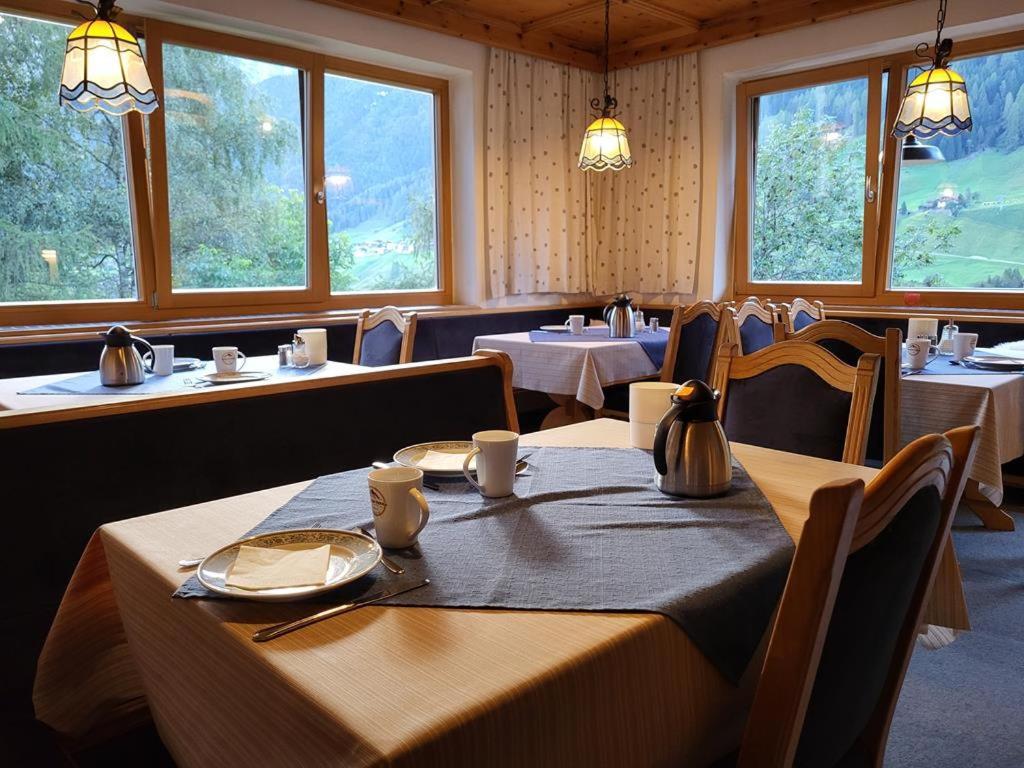 Pension Terra Нойштіфт-ім-Штубайталь Екстер'єр фото