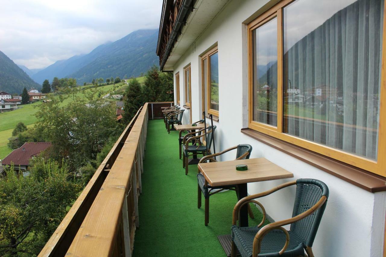 Pension Terra Нойштіфт-ім-Штубайталь Екстер'єр фото